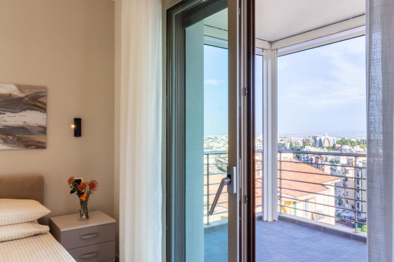 Terrazza61 - Appartamento Con Vista Spettacolare Sulla Citta Di Cagliari Luaran gambar