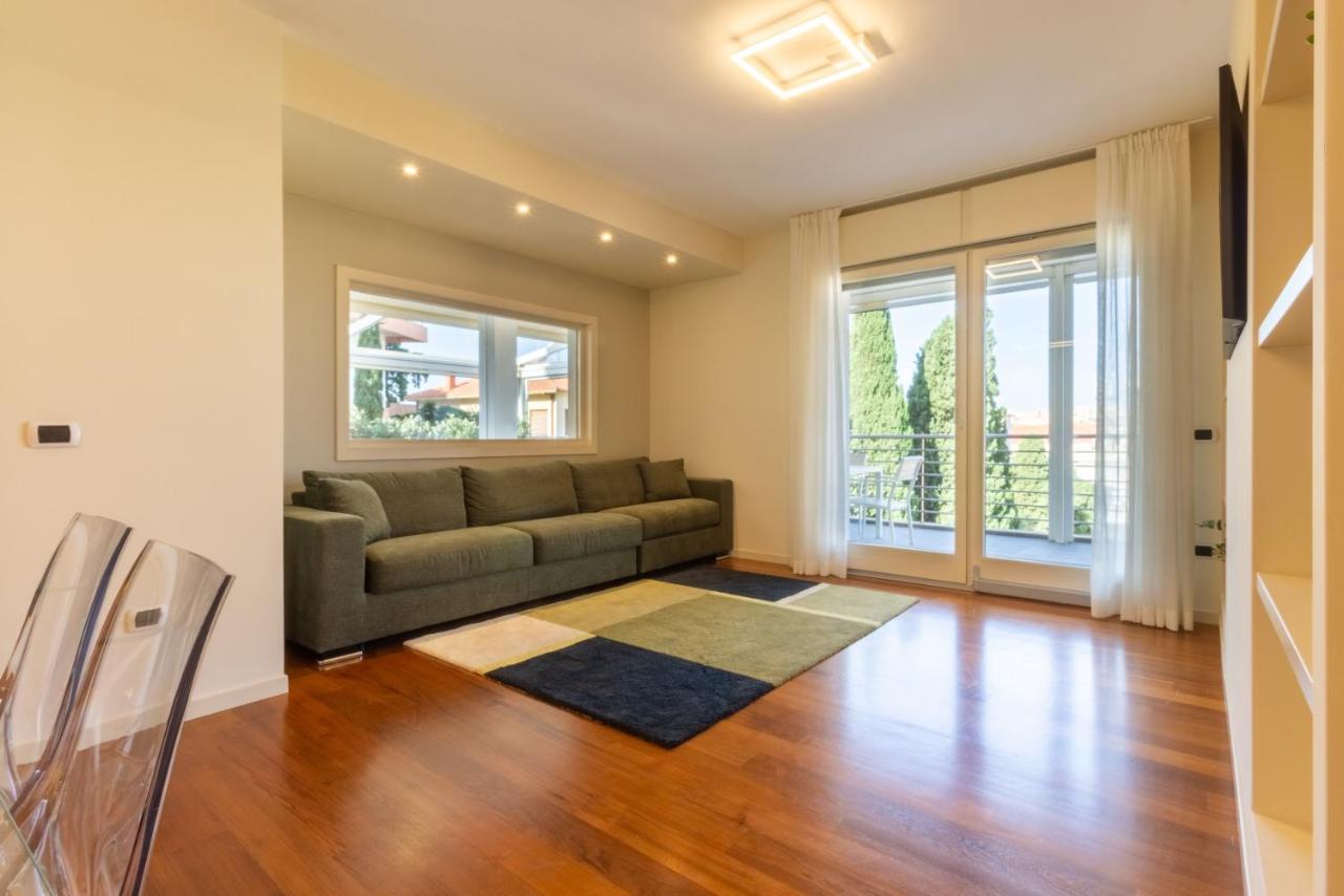 Terrazza61 - Appartamento Con Vista Spettacolare Sulla Citta Di Cagliari Luaran gambar