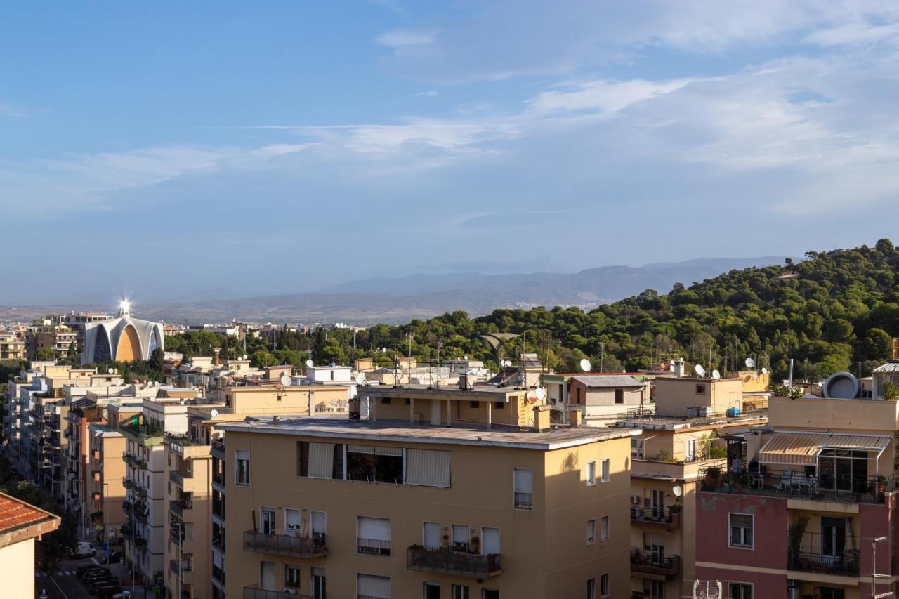 Terrazza61 - Appartamento Con Vista Spettacolare Sulla Citta Di Cagliari Luaran gambar